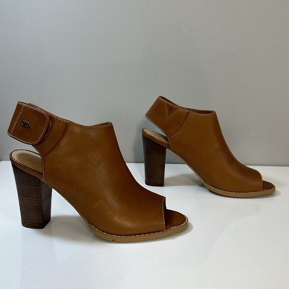 Cole Haan Wrey Open Toe Slingback Booties Size 7.5 - Picture 2 of 16